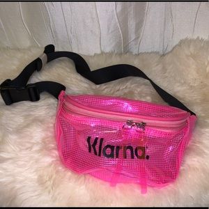 Neon Pink Fanny Pack from Klarna